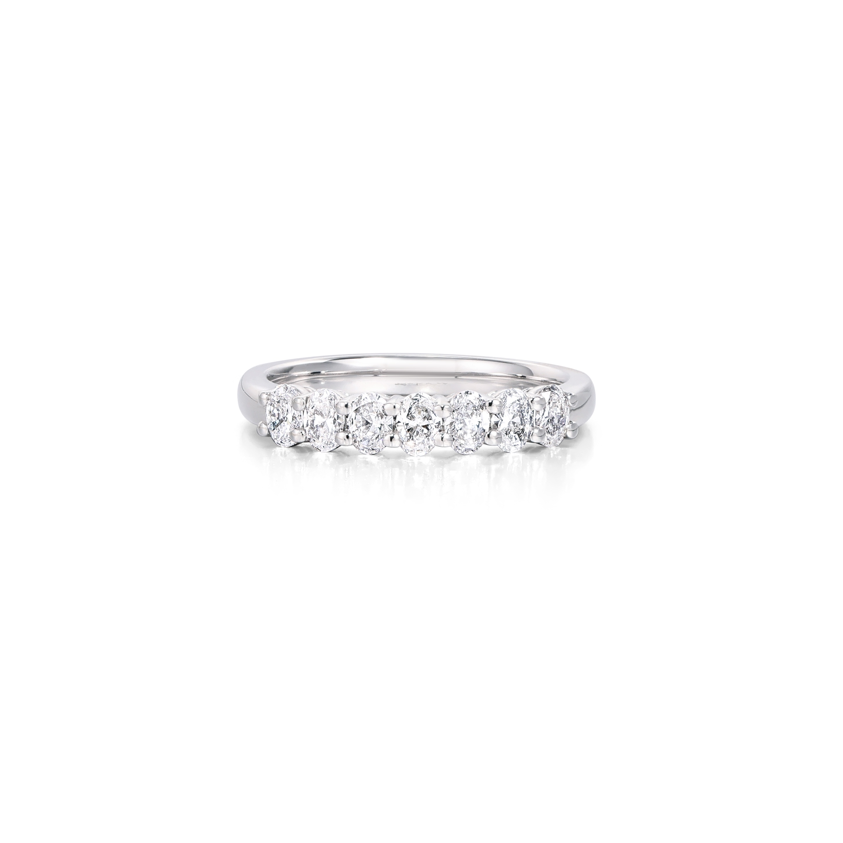 Oval Lab Grown Diamond Ring in Platinum 950