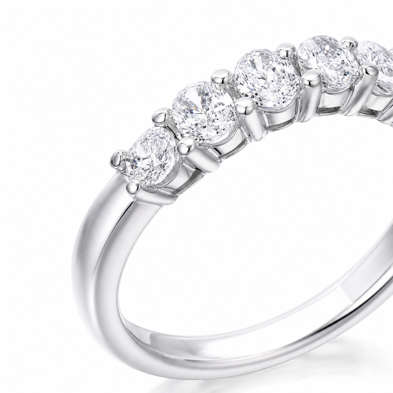 Oval Lab Grown Diamond Ring in Platinum 950 thumbnail 6