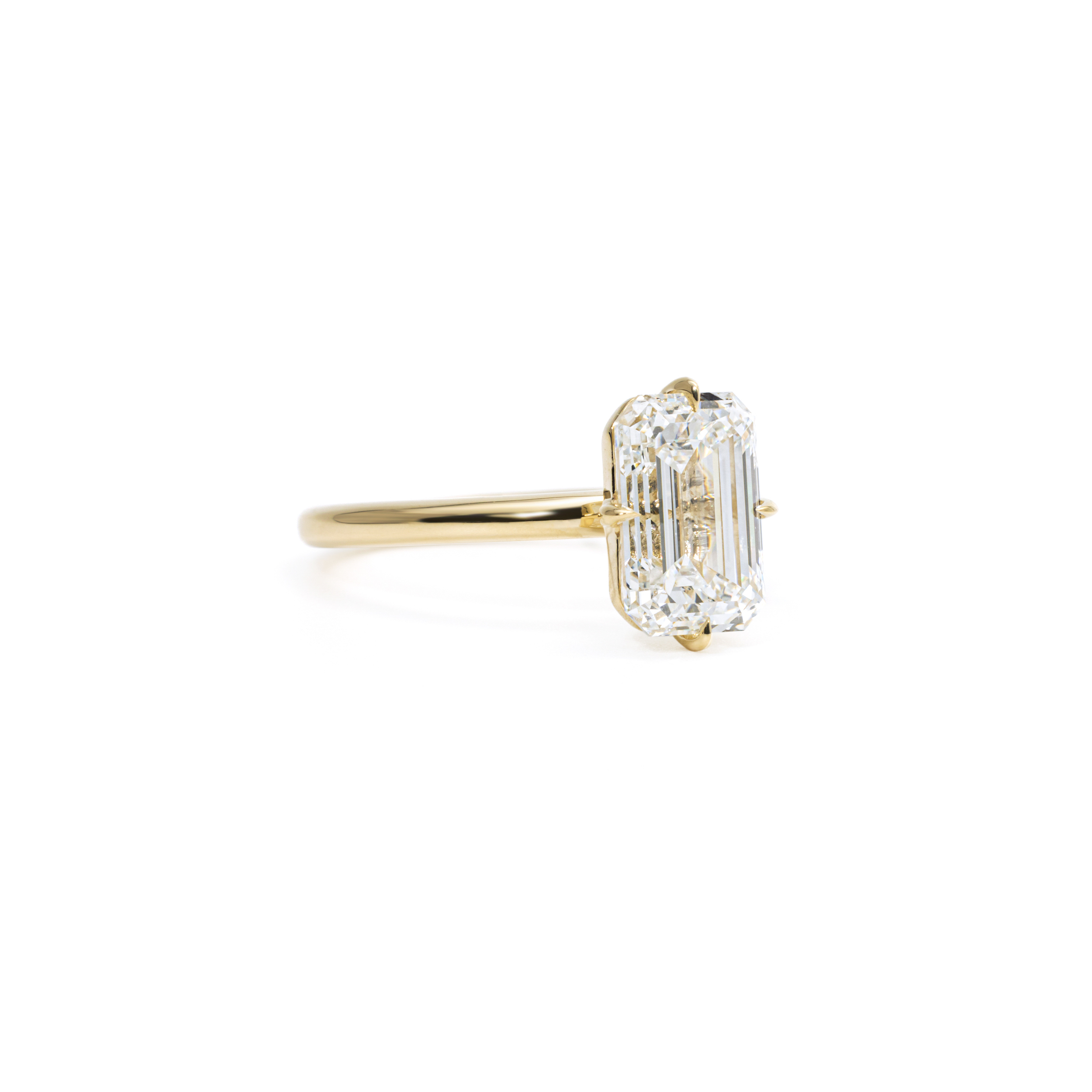 Four-Prong Emerald Cut Lab Grown Diamond Ring thumbnail 4