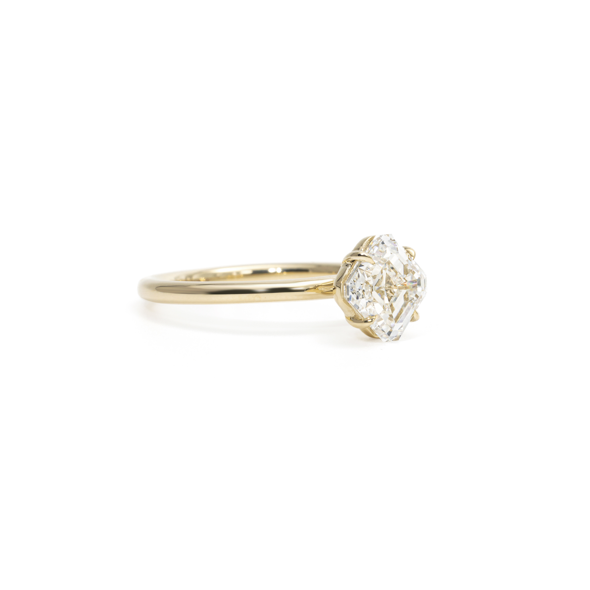 Asscher Cut Lab Grown Diamond Ring thumbnail 3