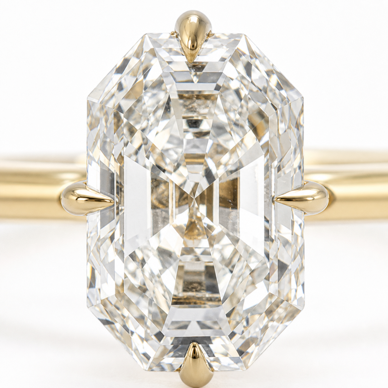 Octagon Emerald Cut Lab Grown Diamond Ring thumbnail 7