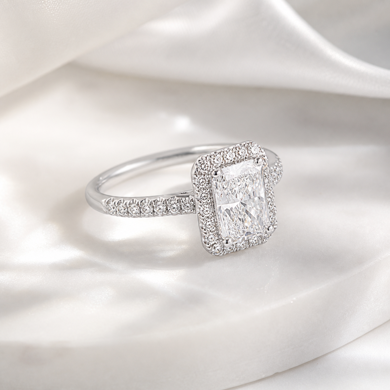 Halo Radiant Cut Lab Grown Diamond Ring in Platinum 950 thumbnail 7