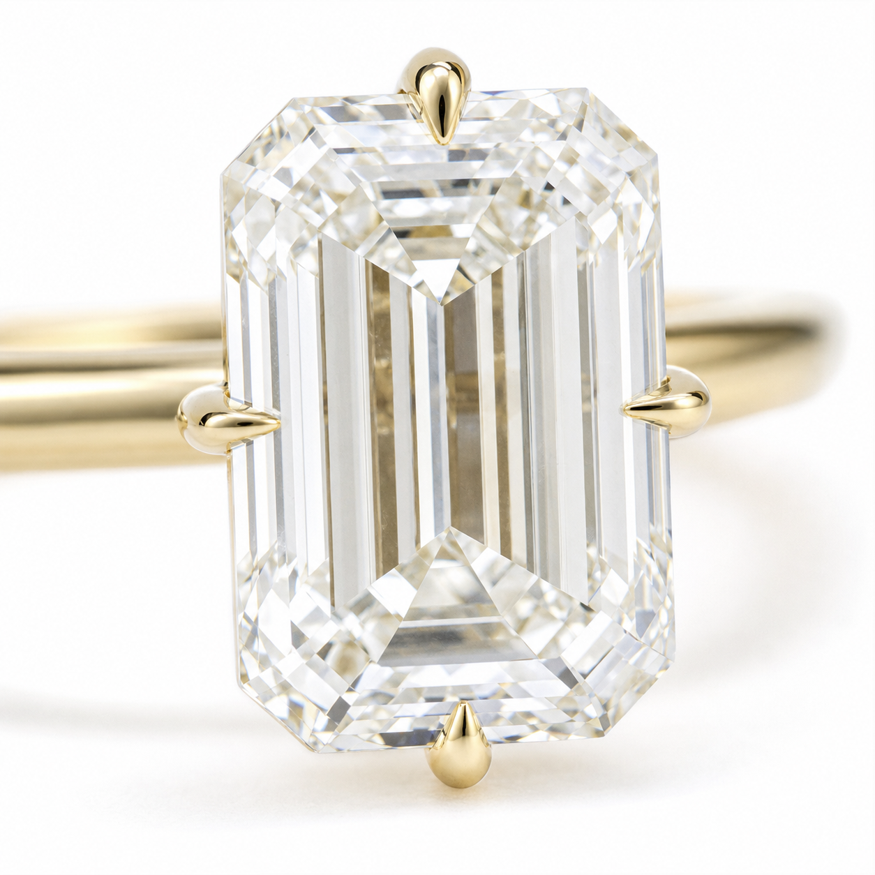 Four-Prong Emerald Cut Lab Grown Diamond Ring thumbnail 6