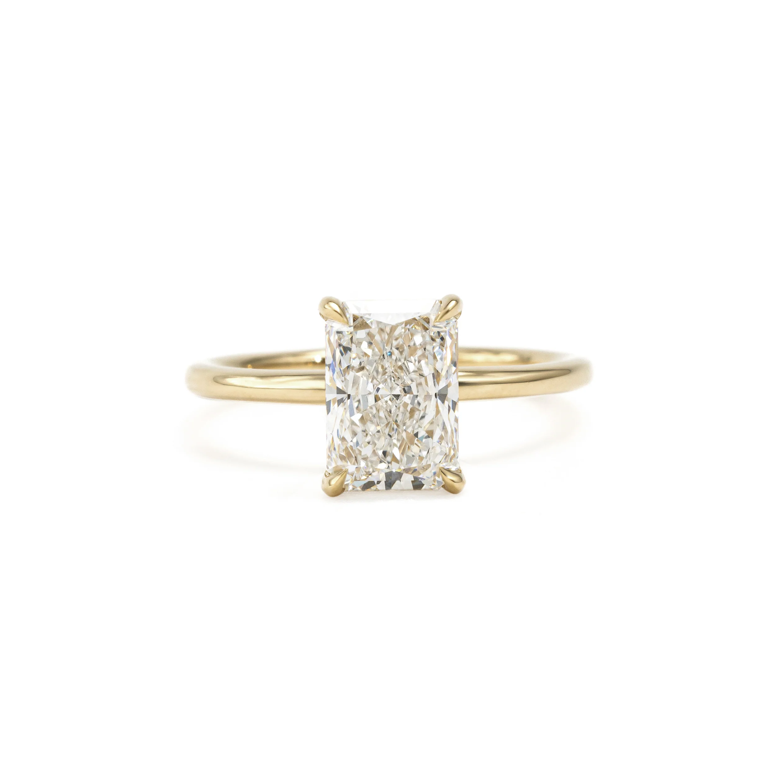 Radiant Cut Lab Grown Diamond Ring
