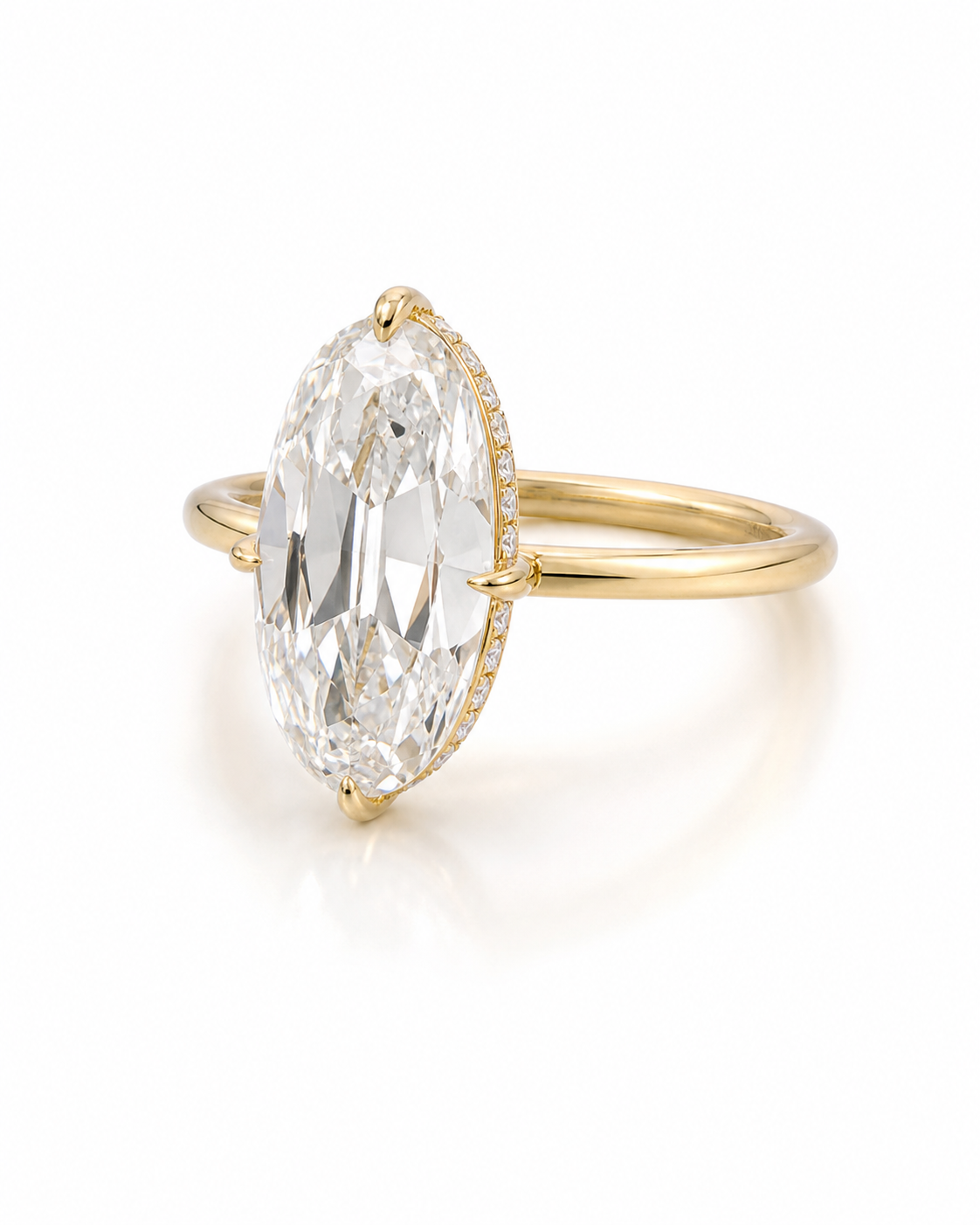 Elongated Oval (Moval) Lab Grown Diamond Ring thumbnail 5
